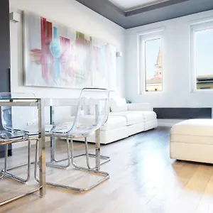  Apartment Jewel
